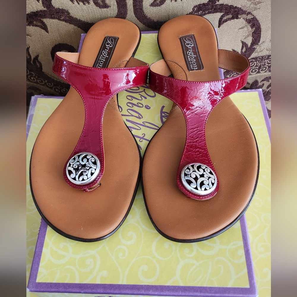 Brighton 9M "PEARL" Cherry Red Italian Patent Leather Flat Sandals with Box